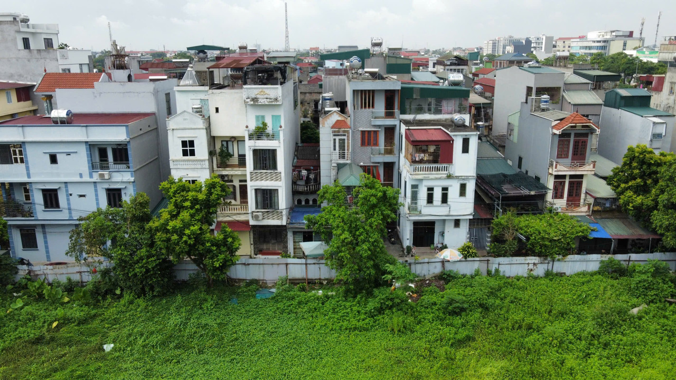 Nghị định 226 sửa quy định về ghi nợ tiền sử dụng đất khi cấp sổ đỏ. Ảnh minh hoạ. z6902795085021-fddac61a1af98230e48227778061c71a.jpg
