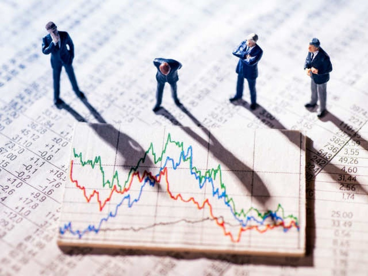 Cổ phiếu dầu khí vắng bóng trong danh mục chỉ số VN50 Growth và VNMITECH?