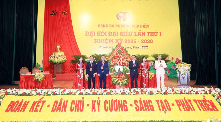 Hình ảnh tại đại hội. Nguồn ảnh: UBND TP. Hà Nội Hình ảnh tại đại hội. Nguồn ảnh: UBND TP. Hà Nội