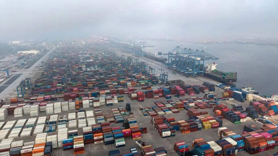Nền kinh tế lớn thứ 2 thế giới lung lay: Giá nhà lao dốc suốt 5 năm chưa dừng, người dân tuyệt vọng vay mới chỉ để trả nợ cũ - ảnh 3
