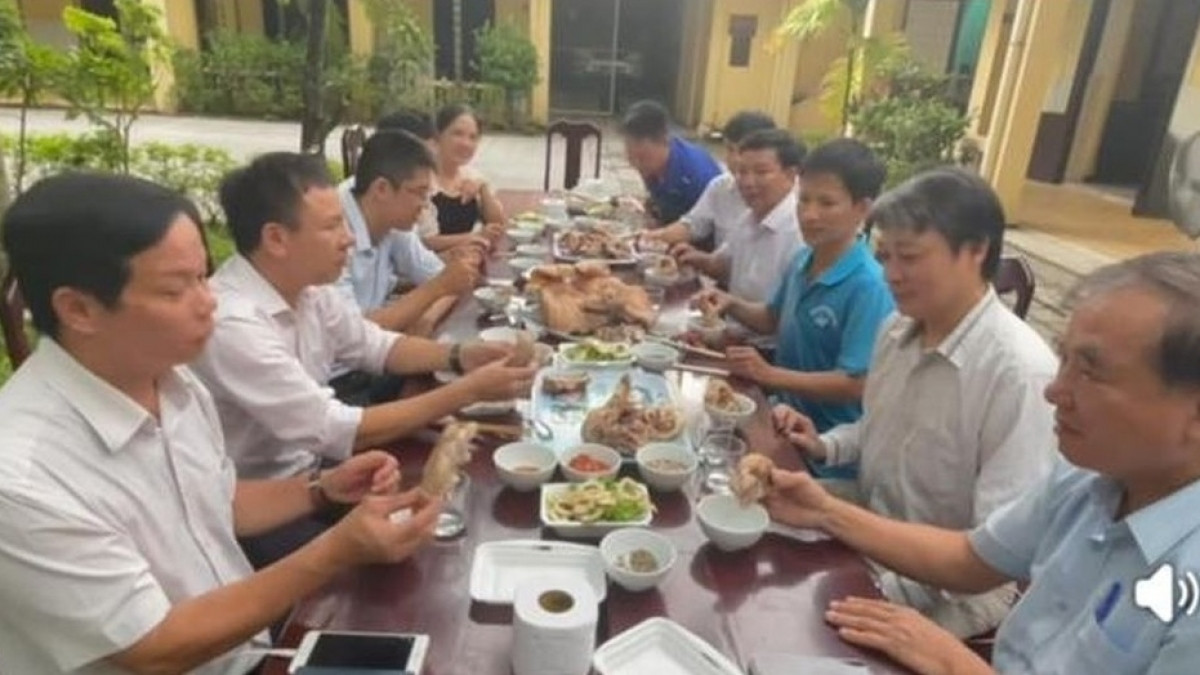 Cán bộ thú y Huế thành ‘food reviewer’ bất đắc dĩ để cứu thịt heo sạch
