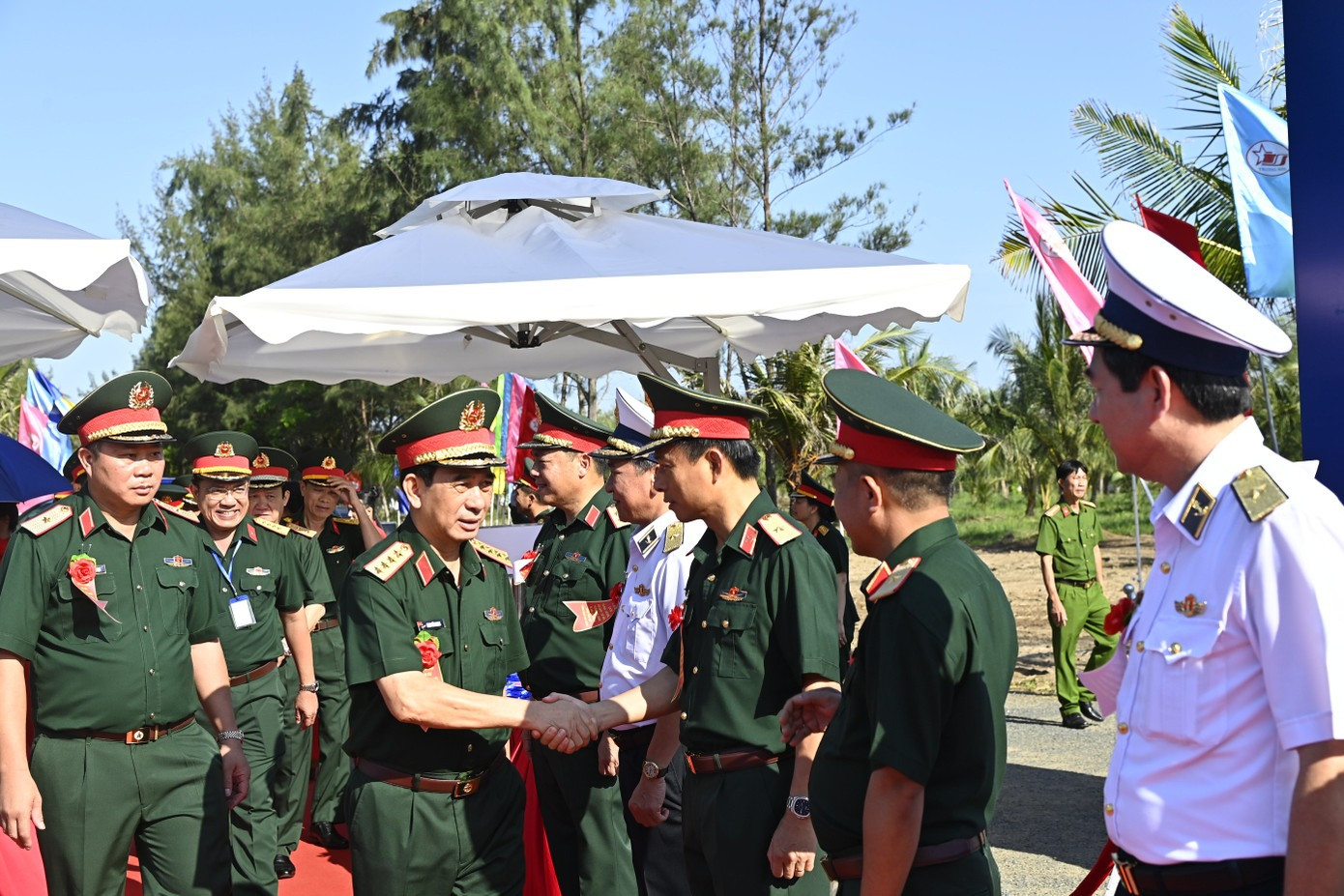 Chính thức khởi công cao tốc 59.000 tỷ đến điểm cực Nam Tổ quốc có cầu vượt biển dài nhất Việt Nam- Ảnh 1.