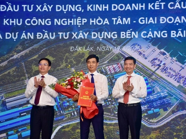 Hòa Phát (HPG) khởi động siêu dự án 5 tỷ USD, 'cú đấm thép 3' dần lộ diện