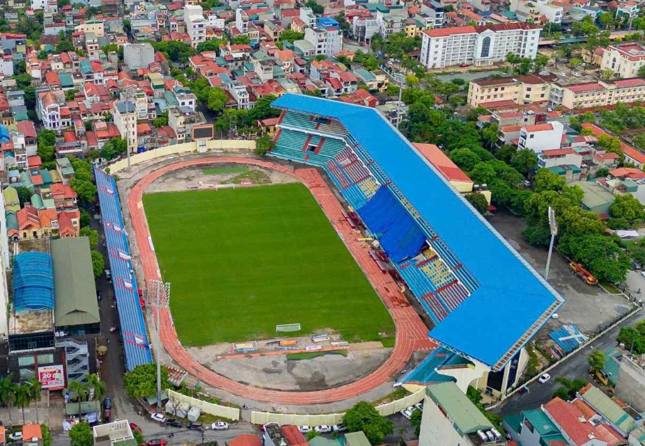 Sân vận động sức chứa 25.000 chỗ ngồi đạt tiêu chuẩn SEA Games tại Ninh Bình ‘lên đời’ long lanh trước ngày diễn ra trận đấu lịch sử- Ảnh 3.
