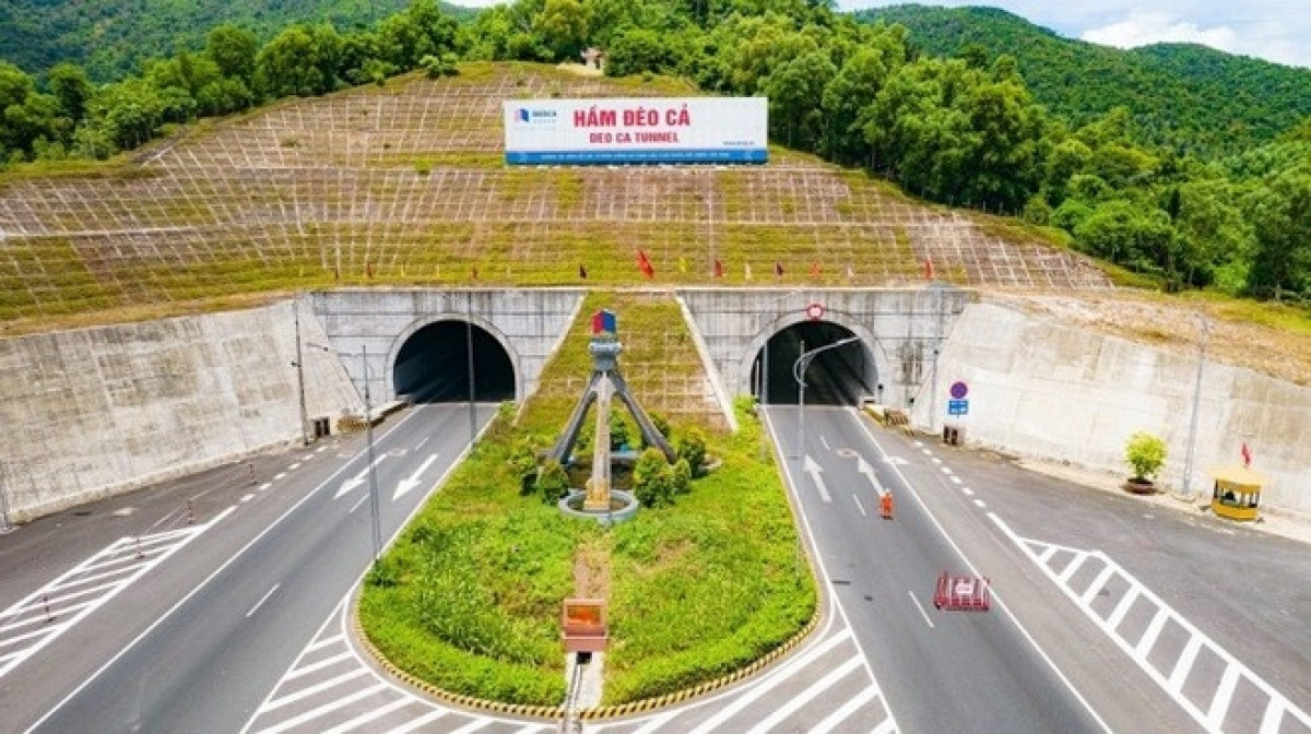 Liên danh Đèo Cả (HHV) trúng gói thầu hơn trăm tỷ vận hành đoạn tuyến cao tốc 120km