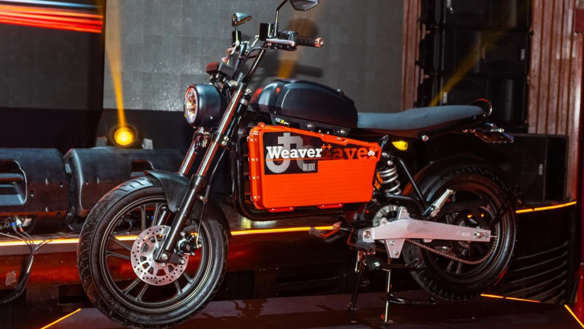 Mua xe máy điện Dat Bike khách hàng tá hỏa khi giá thay pin gần 40 triệu, hãng trả lời ‘giá vậy là phù hợp’