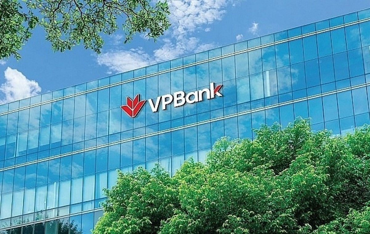Lãnh đạo cấp cao VPBank đăng ký mua 10 triệu cổ phiếu VPB, dự chi gần 400 tỷ đồng