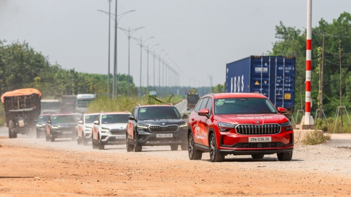 Đoàn SUV châu Âu đi xuyên Việt: Khung gầm và hệ thống treo chứng tỏ bản lĩnh giữa đại ngàn T ây Nguyên