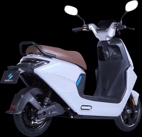 Xe điện cực đẹp vừa lộ diện khiến dân tình 'phát sốt': Giá chỉ hơn 3 triệu đồng, chạy 101 km/lần sạc