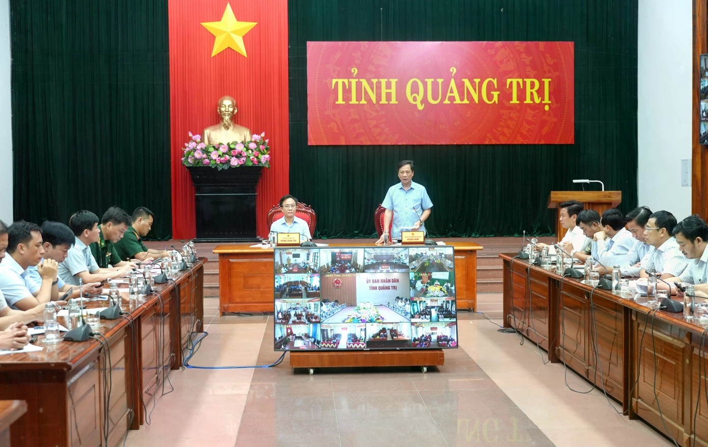 Phiên họp được tổ chức trực tuyến đến các phường, xã, đặc khu trên địa bàn tỉnh Quảng Trị. 7-bao-vo-20250823113209.jpg