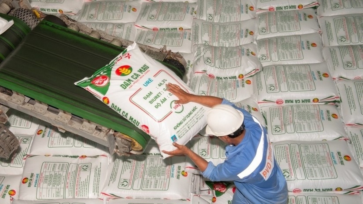 Trung Quốc 'mở van' đưa hơn nửa triệu tấn hàng tràn ra thế giới, tin vui cho nông dân châu Á