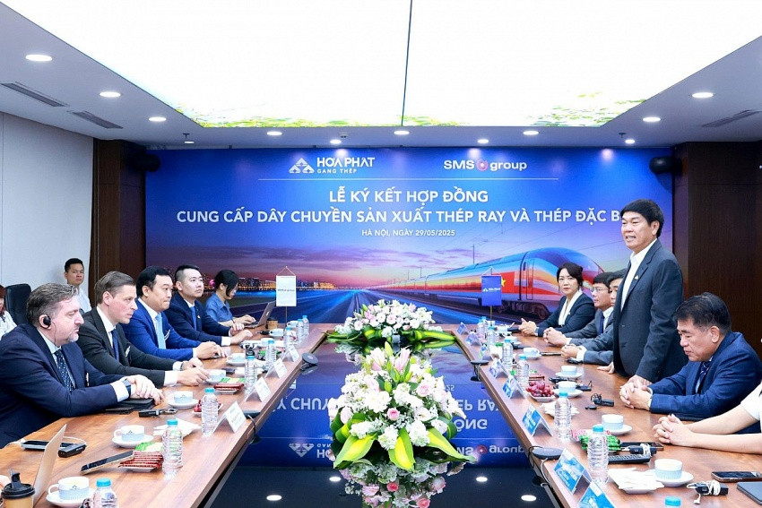 Xây nhà máy thép ray đón 'miếng bánh' hạ tầng trăm tỷ USD, Hòa Phát (HPG) hưởng lợi ra sao?