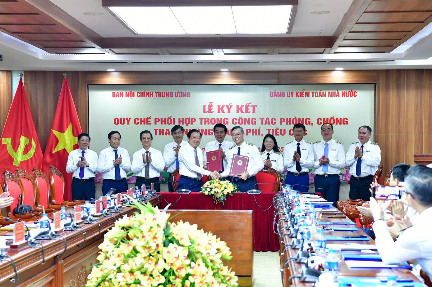 Lễ ký Quy chế phối hợp giữa hai cơ quan. Ảnh: M. Thúy 238ktnn1.jpg