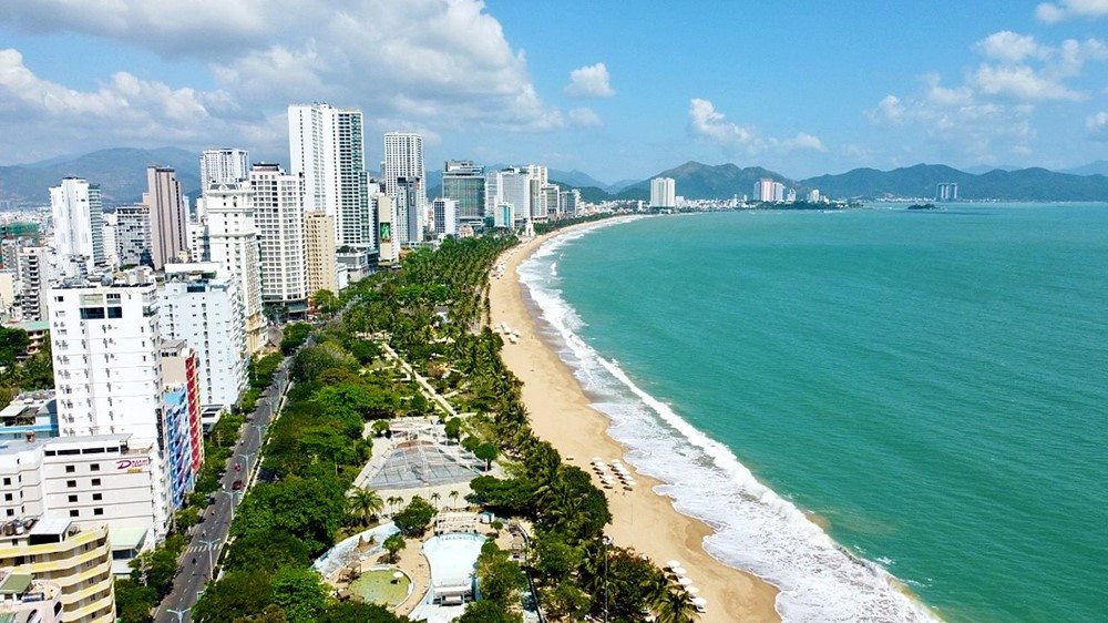 Từ ngày mai, vịnh biển đẹp hàng đầu thế giới của Việt Nam chính thức thu phí, cao nhất là 40.000 đồng - ảnh 2