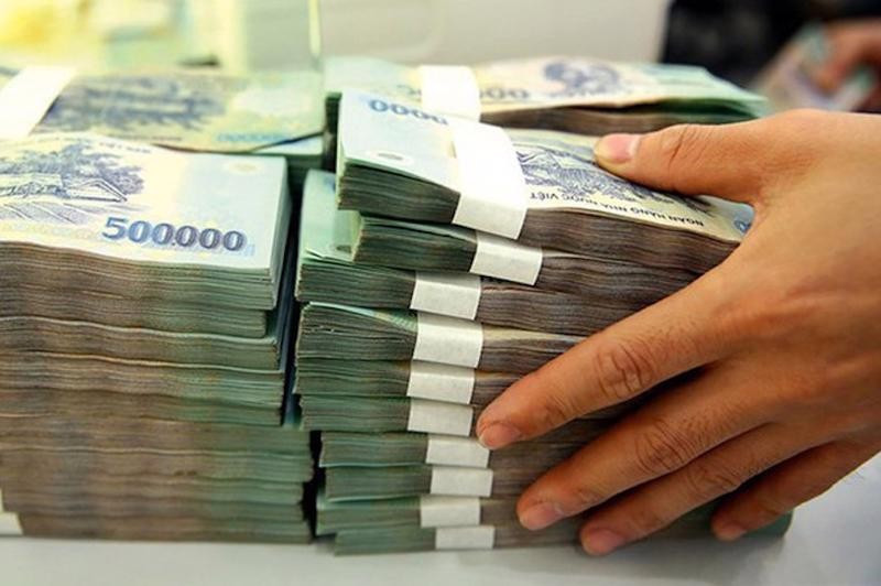Nợ xấu ngân hàng có xu hướng tăng. tien.jpg
