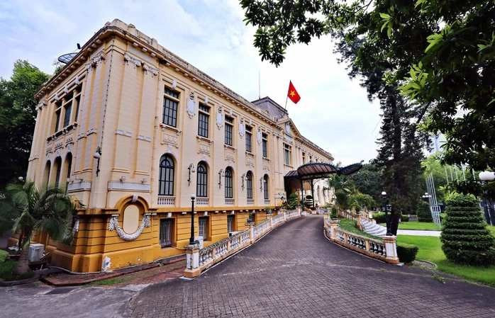 Tòa nhà hơn 100 tuổi gắn liền với Cách mạng Tháng Tám, là nơi ở và làm việc của Chủ tịch Hồ Chí Minh - ảnh 3