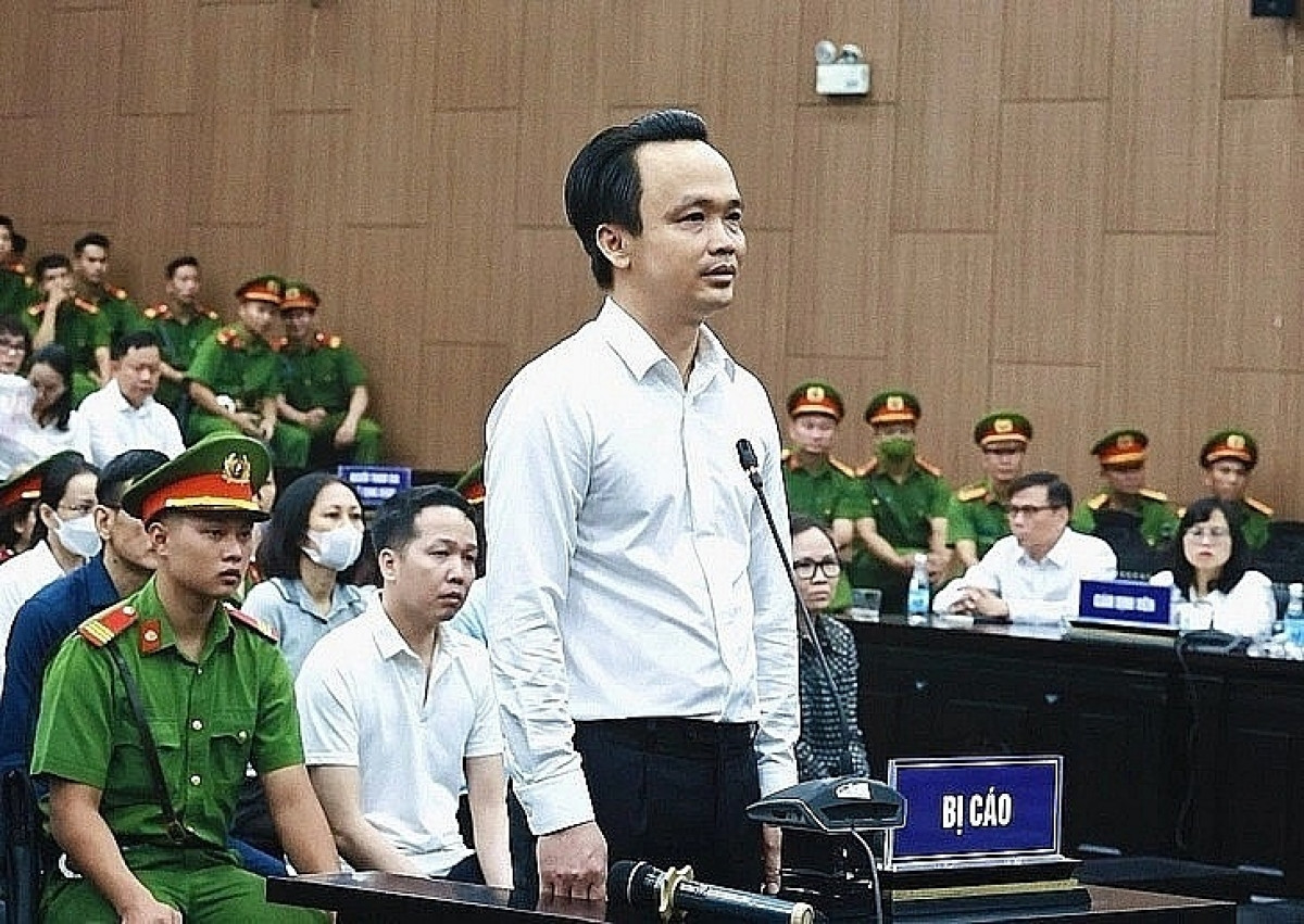 Vụ án Trịnh Văn Quyết: Cục Thi hành án gọi hàng nghìn cuộc điện thoại hỗ trợ, người dân tưởng lừa đảo