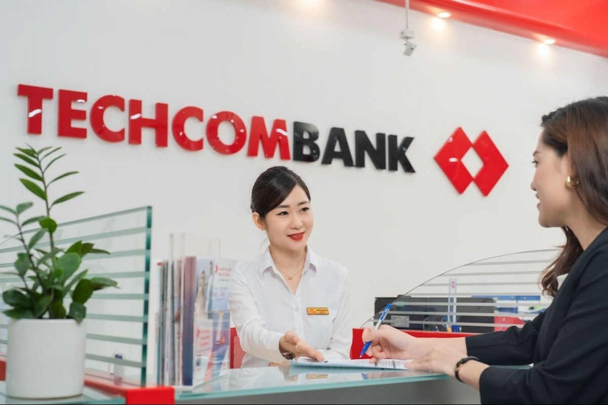 Techcombank thông báo tạm ngừng toàn bộ hoạt động tại một số chi nhánh trong ngày 25/8