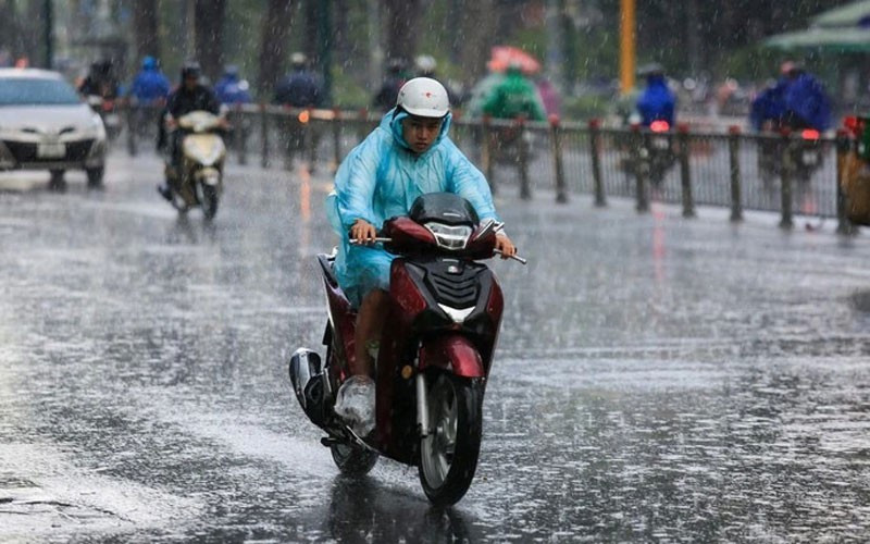 Hoàn lưu bão số 5 còn gây mưa lớn đến khi nào? - ảnh 2
