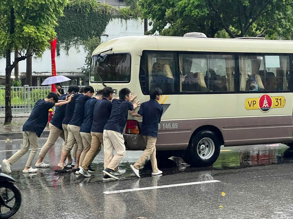 Bão Kajiki vừa qua, Biển Đông lại sắp đón áp thấp nhiệt đới, dự báo gây mưa dịp Quốc khánh 2/9 - ảnh 2
