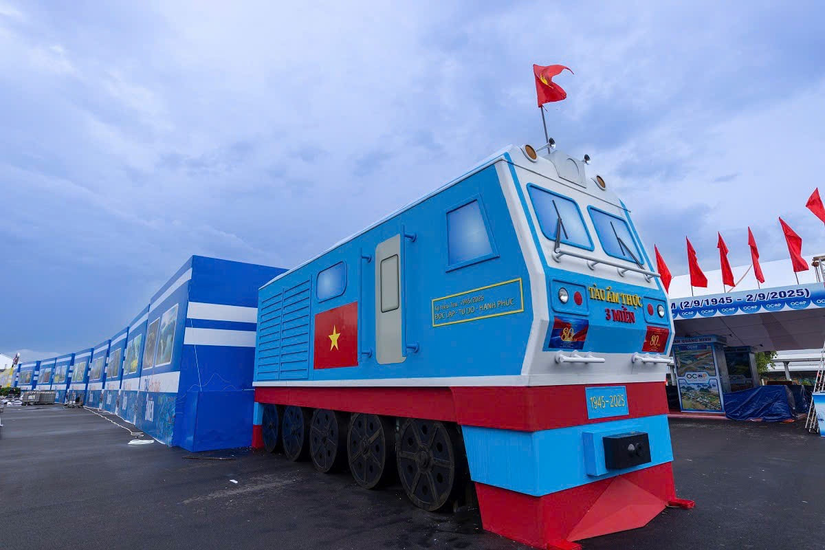 Đến Hà Nội xem diễu binh A80 nhất định phải check-in triển lãm triệu trải nghiệm này