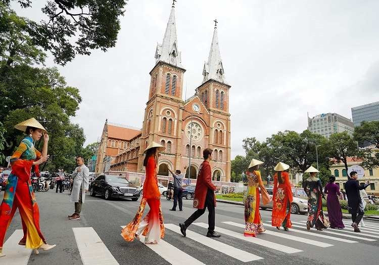 'Siêu đô thị' của Việt Nam mang về 140 nghìn tỷ trong hơn nửa năm - ảnh 1