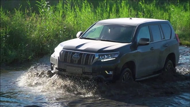 'Chiến binh' mùa mưa ngập: Danh sách những ô tô lội nước đáng mua nhất Việt Nam