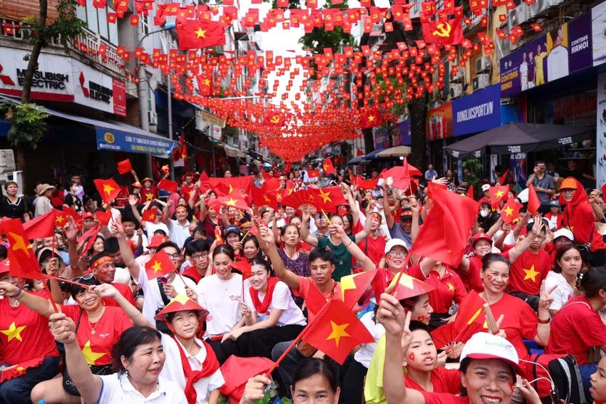 Cắt sóng điện thoại khu vực Quảng trường Ba Đình để đảm bảo an ninh cho lễ diễu binh, diễu hành - ảnh 2