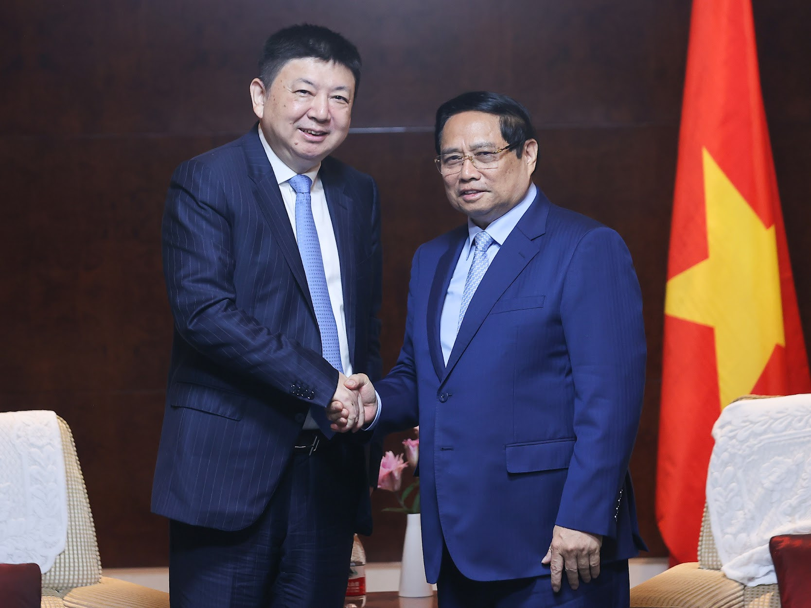Thủ tướng tiếp lãnh đạo các tập đoàn hàng đầu Trung Quốc muốn mở rộng đầu tư, hợp tác tại Việt Nam- Ảnh 5. Thủ tướng tiếp lãnh đạo các tập đoàn hàng đầu Trung Quốc muốn mở rộng đầu tư, hợp tác tại Việt Nam- Ảnh 5.