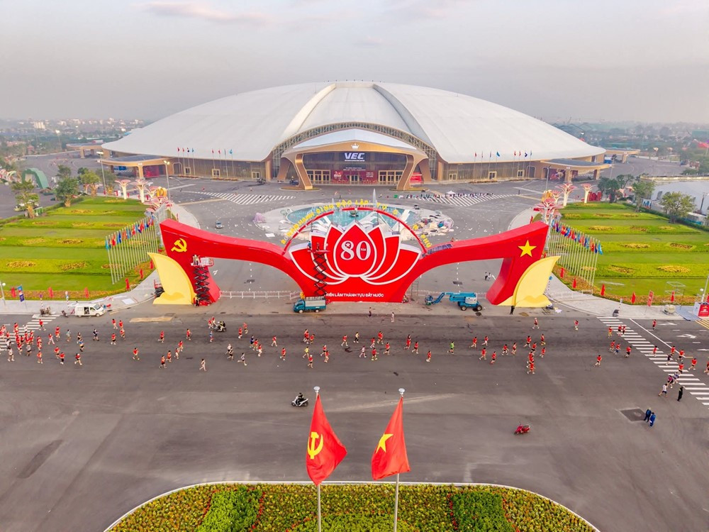Triển lãm Thành tựu Đất nước lập kỷ lục - ảnh 3