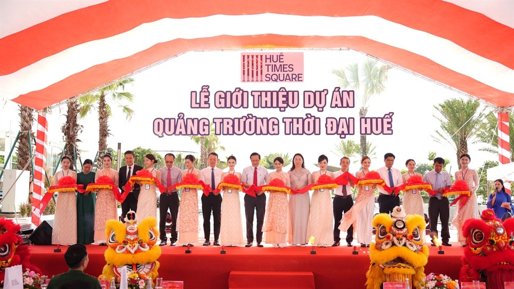 Thành phố trẻ nhất Việt Nam chính thức xây dựng Quảng trường Thời đại quy mô 8.300m2- Ảnh 1. Thành phố trẻ nhất Việt Nam chính thức xây dựng Quảng trường Thời đại quy mô 8.300m2- Ảnh 1.