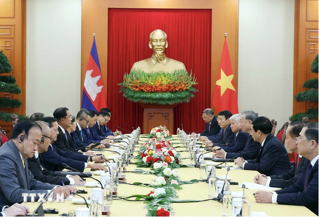 Toàn cảnh cuộc tiếp. Ảnh: TTXVN. screen-shot-2025-09-01-at-81518-pm.png