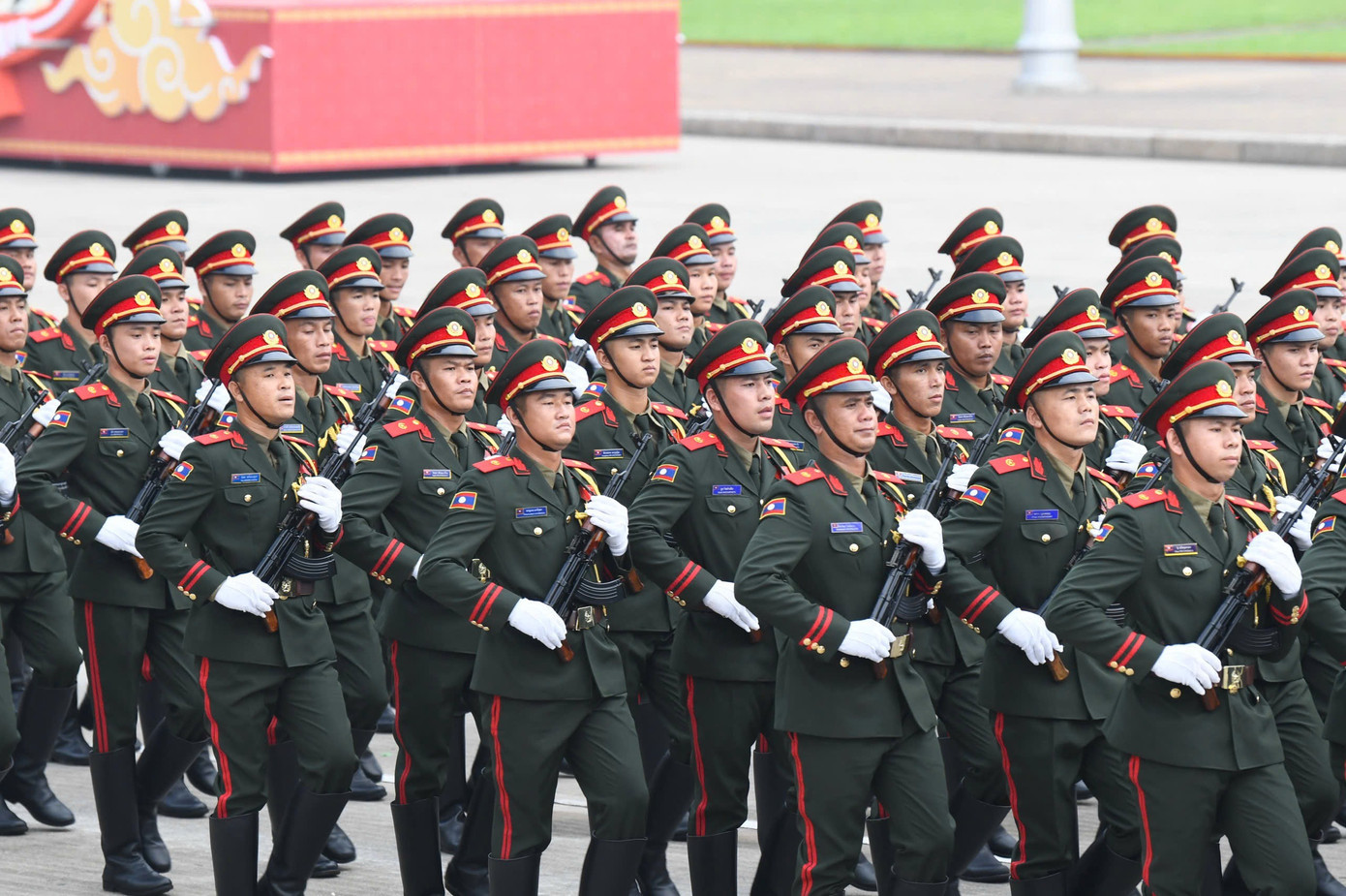 Khối quân nhân Lào tham gia diễu binh trên Quảng trường Ba Đình ngày 2/9. Ảnh: Trọng Tài img-0049.jpg