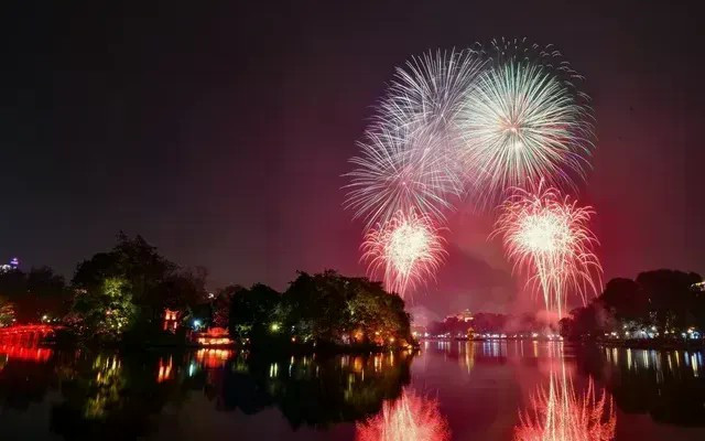 Ảnh minh họa ha-noi-ban-phao-hoa-76704496952015928337166-04705096803707474886262-38420741033093274095746-02369357192232243842193.jpg