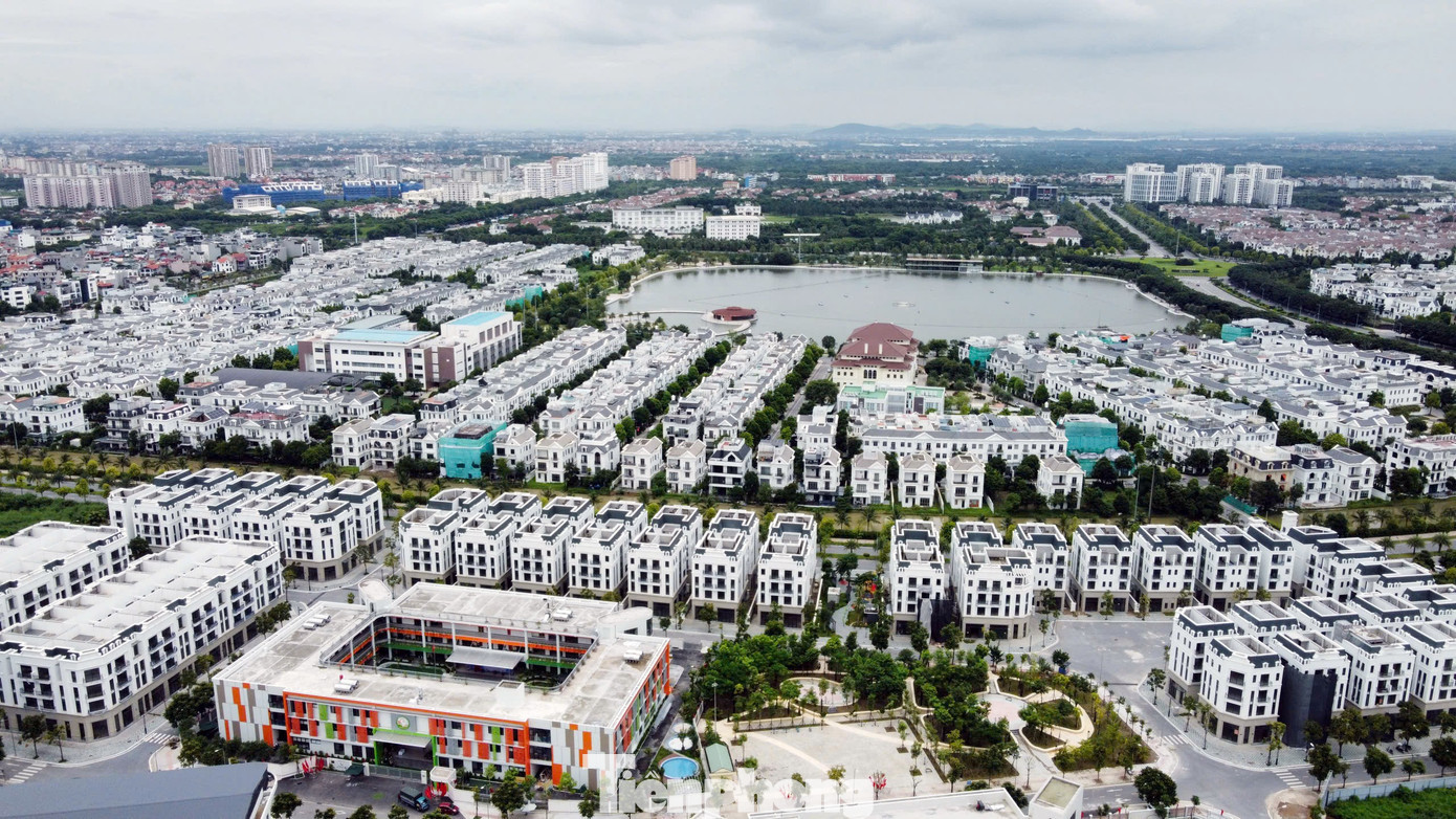 Dự án The Diamond Point tại phường Phúc Lợi (Hà Nội) do Công ty CP Đầu tư BĐS Song Long làm chủ đầu tư có vị trí đắc địa nằm trên phố Phạm Hinh. tp-du-an-the-diamond-point-phuc-dong-bo-hoang15.jpg