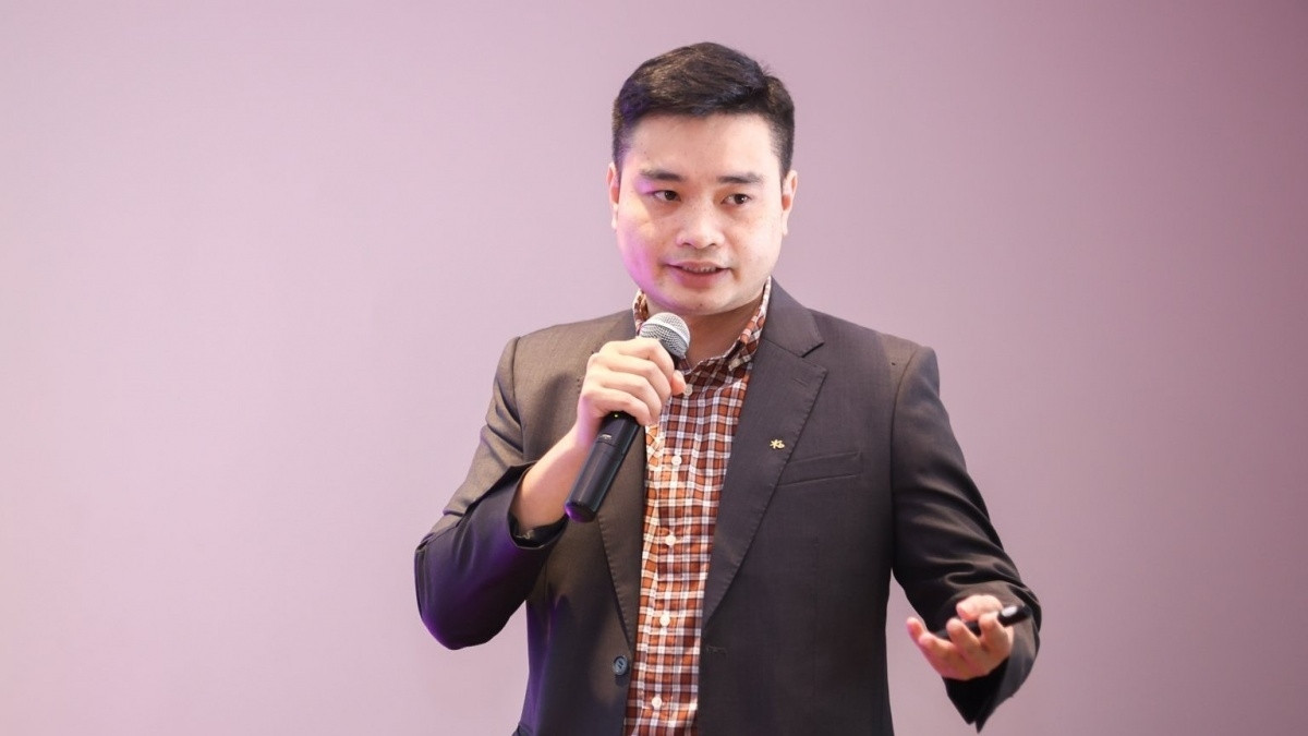Ngân hàng Nhà nước bán USD: Thị trường chứng khoán rung chuyển ra sao?