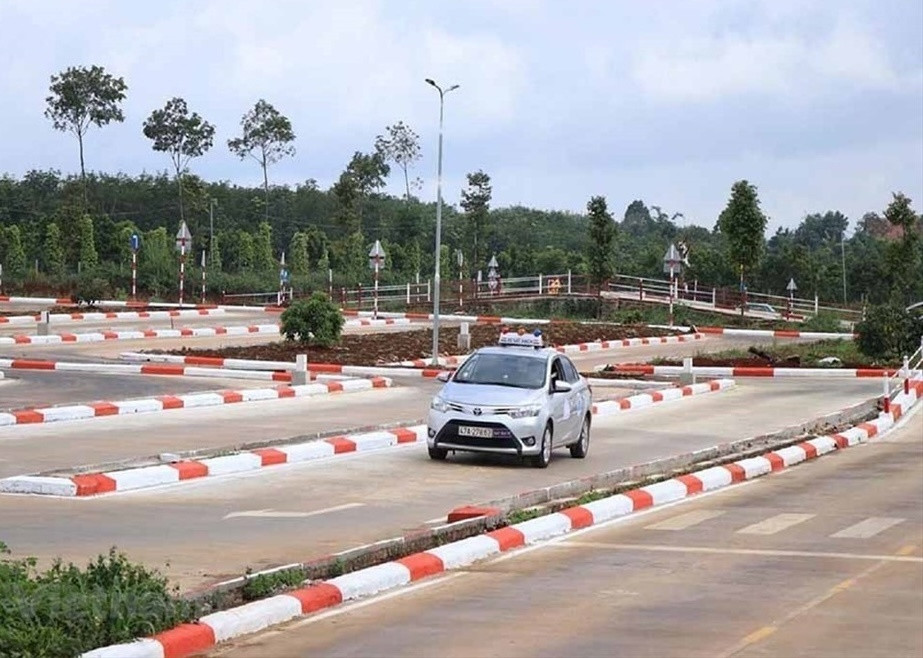 Từ tháng 9/2025: Quy định mới nhất liên quan trực tiếp đến người học bằng lái xe, phải biết để đáp ứng đủ điều kiện