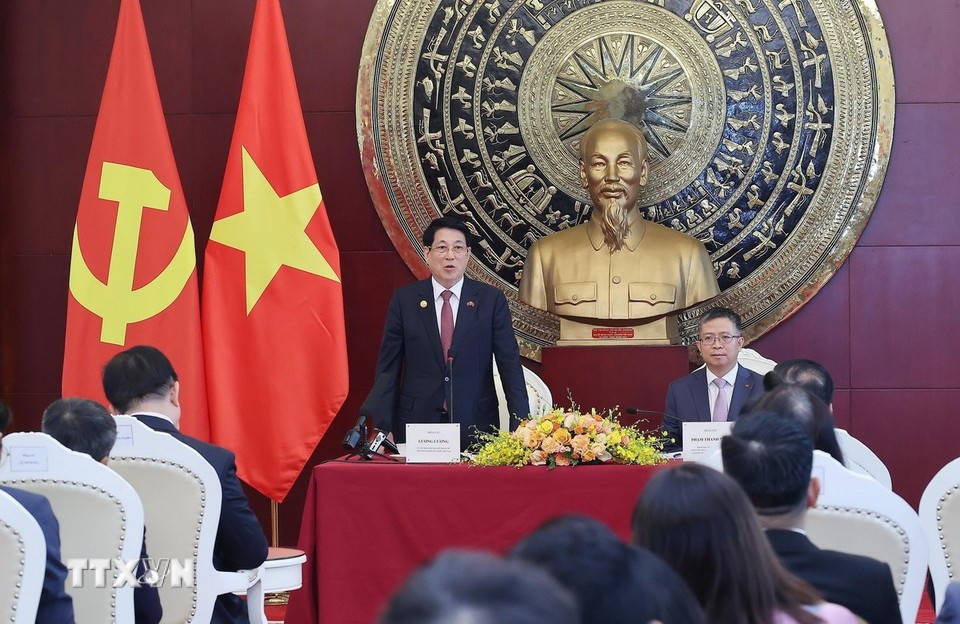 tienphong-49ctn4.jpg