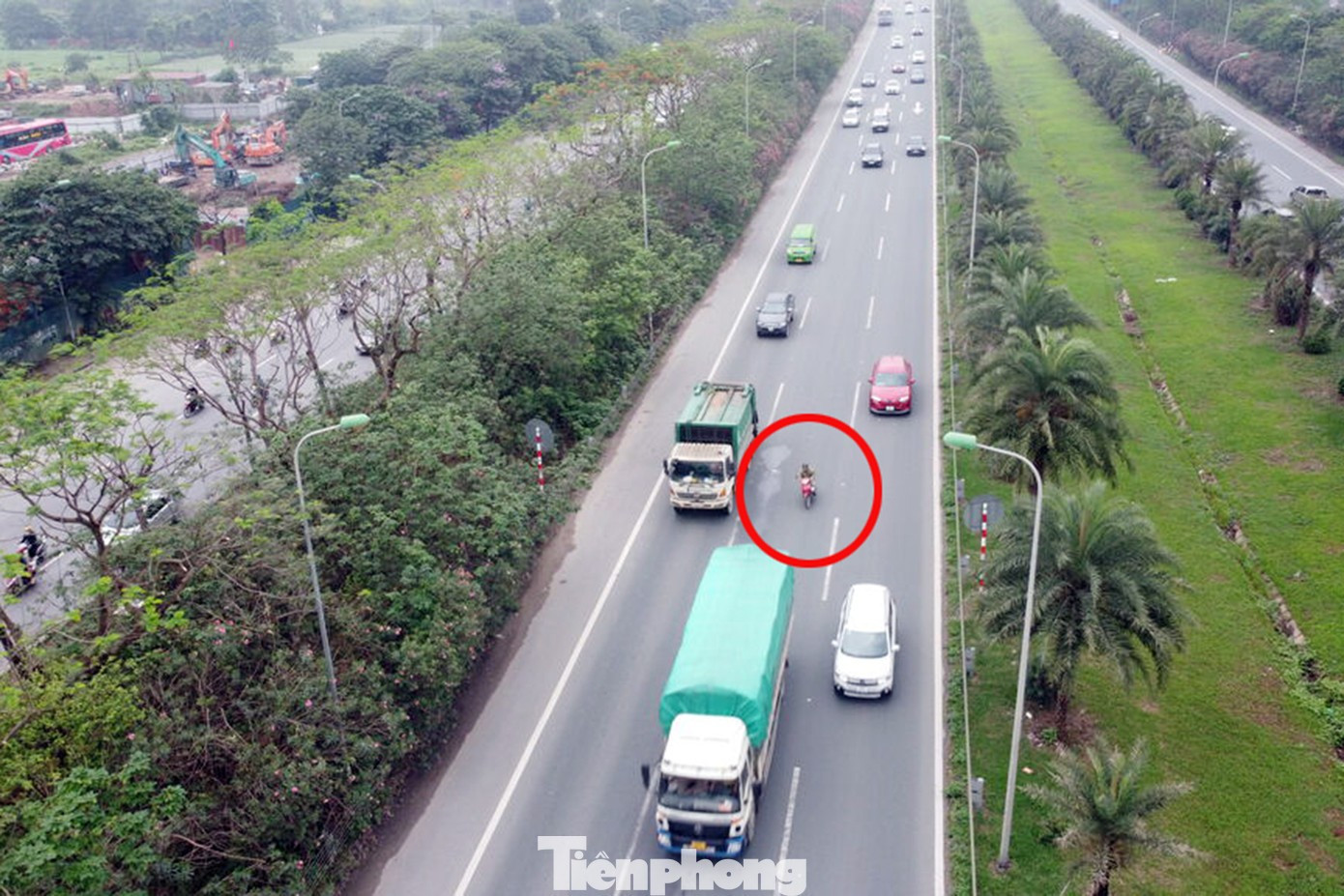 Đại lộ Thăng Long nhìn từ trên cao. Ảnh: Thanh Hà dai-lo-thang-long-1.jpg