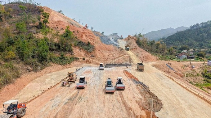 Chỉ 3 tháng nữa, Việt Nam sẽ chính thức khánh thành, khởi công loạt dự án quan trọng từ Bắc vào Nam- Ảnh 1.