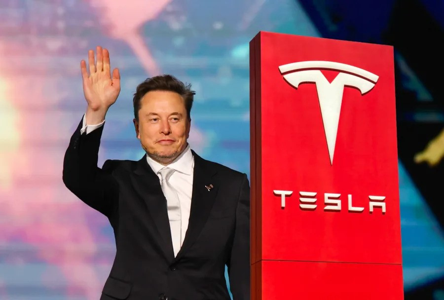 Chưa từng có trong lịch sử: Tesla đề xuất thưởng cho Elon Musk 1.000 tỷ USD - ảnh 1