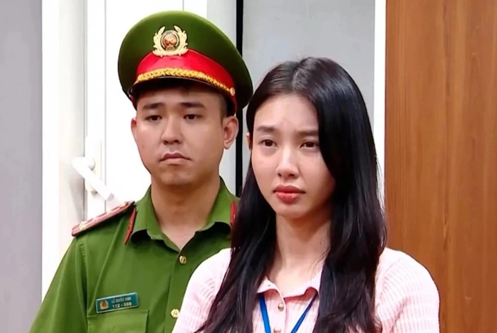 Bất ngờ trước số tiền hoa hồng 'khủng' của Hoa hậu Thùy Tiên trong vụ kẹo rau củ Kera - ảnh 1