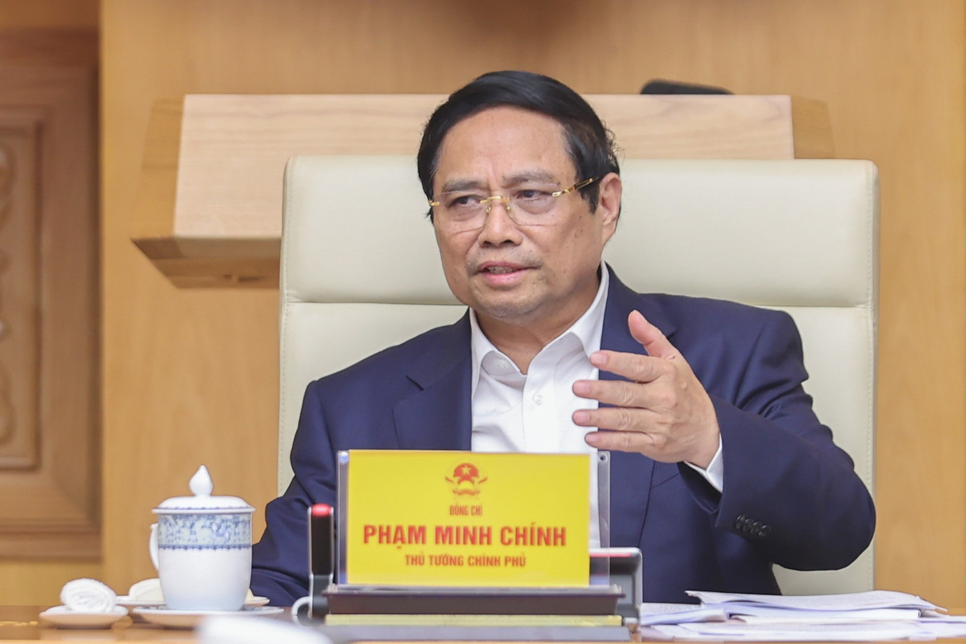 Thủ tướng chỉ đạo bố trí nguồn vốn cho dự án, gồm chủ động nguồn đầu tư công, đề xuất nguồn vốn vay. Ảnh: VGP. 79ttgc1.jpg