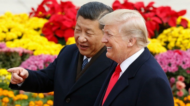 Tổng thống Mỹ Donald Trump và Chủ tịch Trung Quốc Tập Cận Bình. (Ảnh: Getty Images) 68bd433685f5401dac7b3ff8.jpg