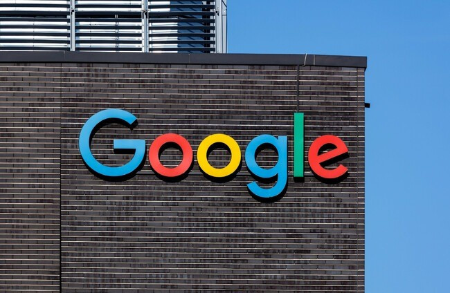 Google trở thành nạn nhân của thương chiến, dính án phạt gần 3 tỷ euro