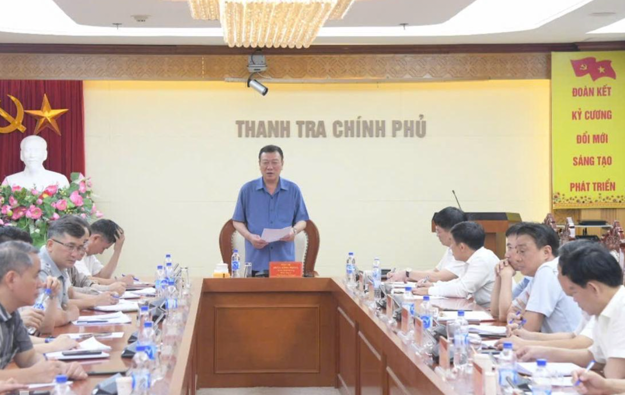 Ông Đoàn Hồng Phong phát biểu chỉ đạo tại cuộc họp. Ảnh: Quang Huy screen-shot-2025-09-08-at-153511.png