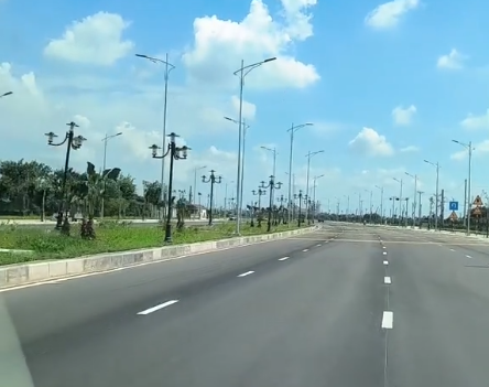 Sắp thông xe tuyến đường ven biển 6.400 tỷ, rút ngắn thời gian di chuyển Nam Định - Lạc Quần chỉ còn 25 phút- Ảnh 2. Sắp thông xe tuyến đường ven biển 6.400 tỷ, rút ngắn thời gian di chuyển Nam Định - Lạc Quần chỉ còn 25 phút- Ảnh 2.