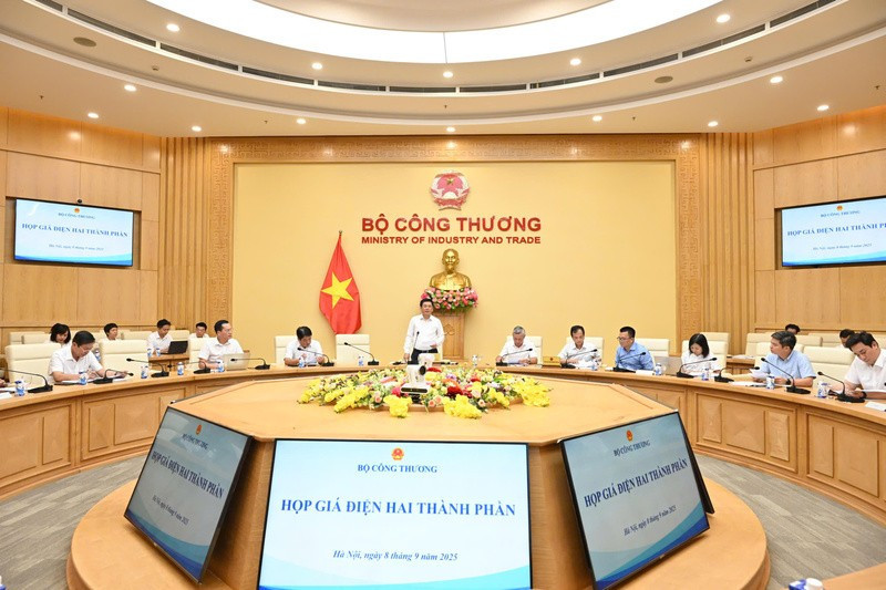 Việc áp dụng giá điện 2 thành phần được đánh giá sẽ làm thay đổi căn bản ngành điện và giá bán điện. a6cfd8da503fdb61822e-15595556.jpg