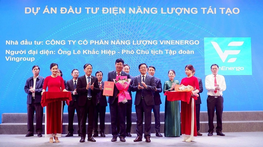 Công ty của tỷ phú Phạm Nhật Vượng tăng tốc vào mảng năng lượng tái tạo, nhắm kế hoạch đầu tư 30 tỷ USD
