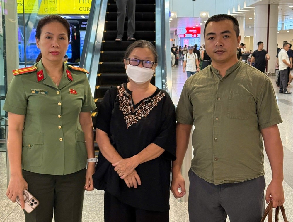 Bắt, di lý Nguyễn Thị Kim Oanh từ Lào về Việt Nam - ảnh 1